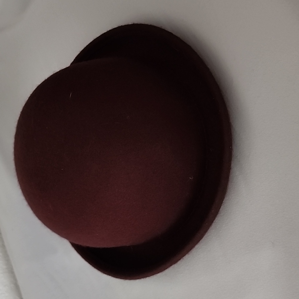 100% Wool Bowler Hat EUC